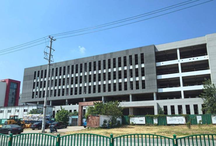 苏州一个没有建好的工厂破产拍卖,被人底价6072万接手